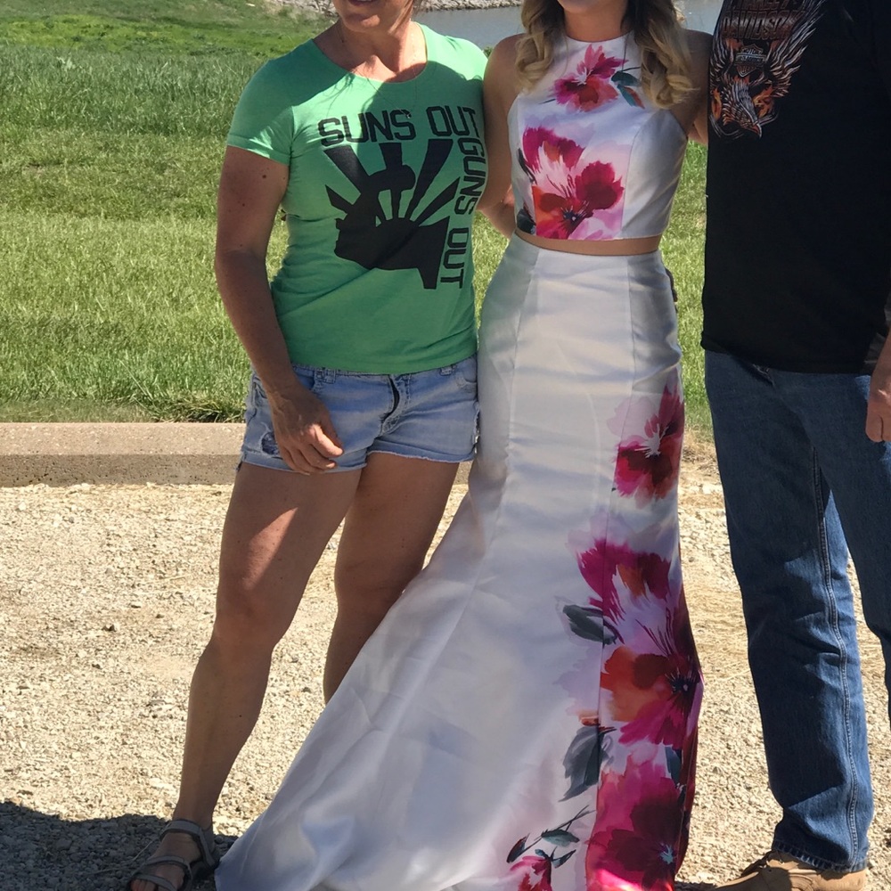 Prom dress
